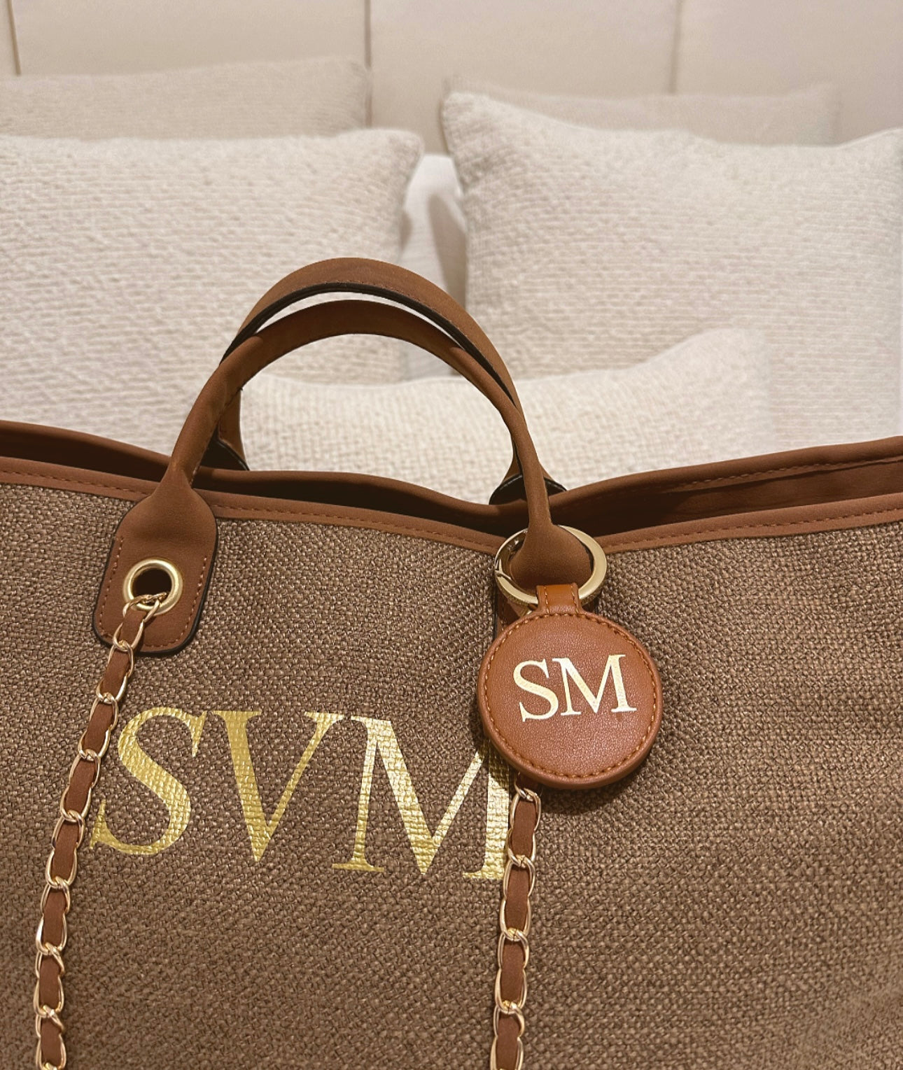 Tan & Gold Hat Magnet