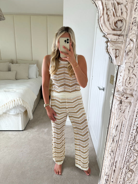 Beige & white trouser set