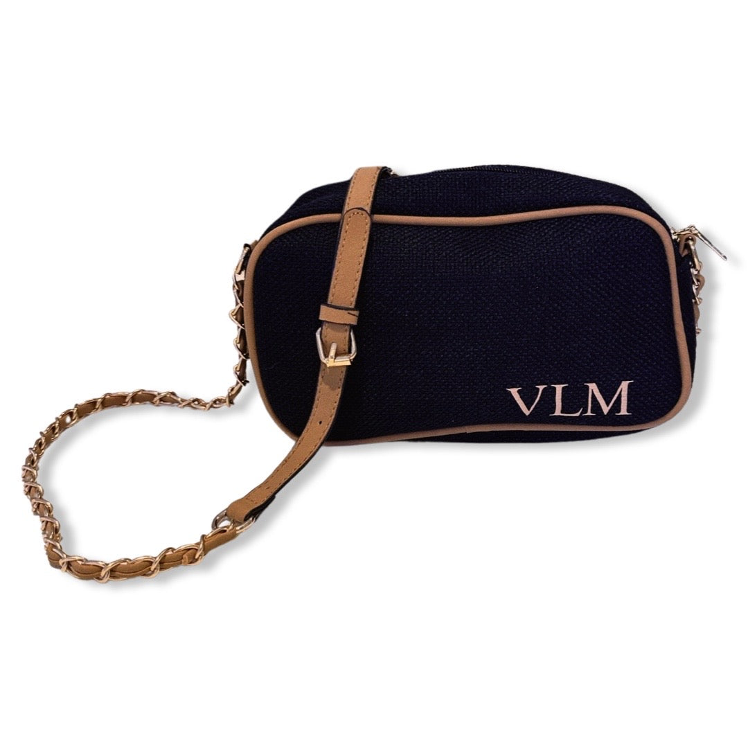 ADV CROSS BODY BAG / BLK