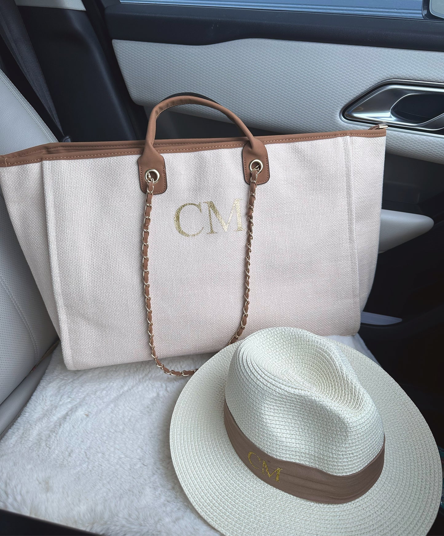 Cream & Tan Weekender Bag & Cream Sun Hat Set
